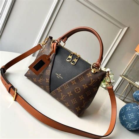 fake louis vuitton dubai